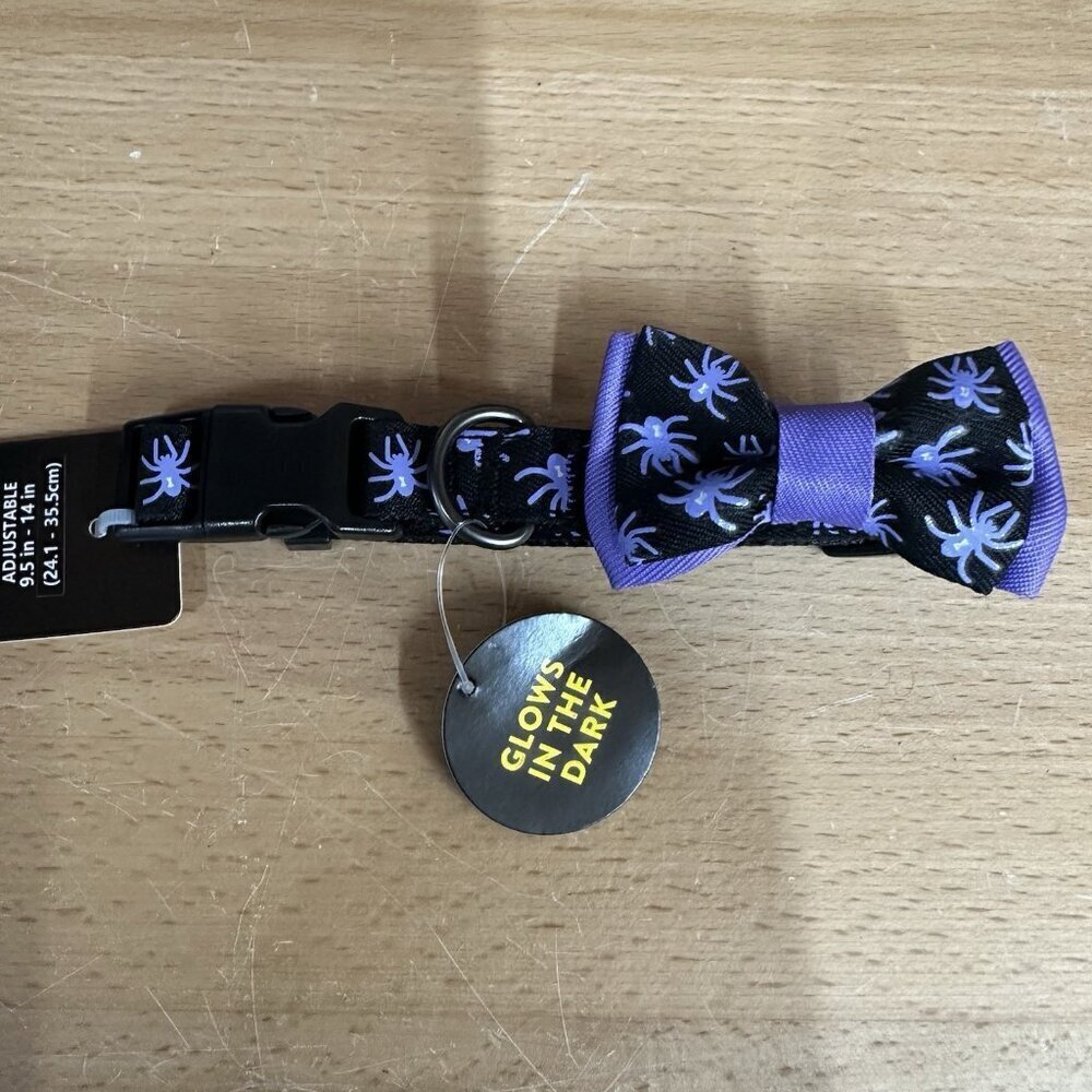 Thrills & Chills Glow in the Dark Spider Bowtie Halloween Dog Collar Small